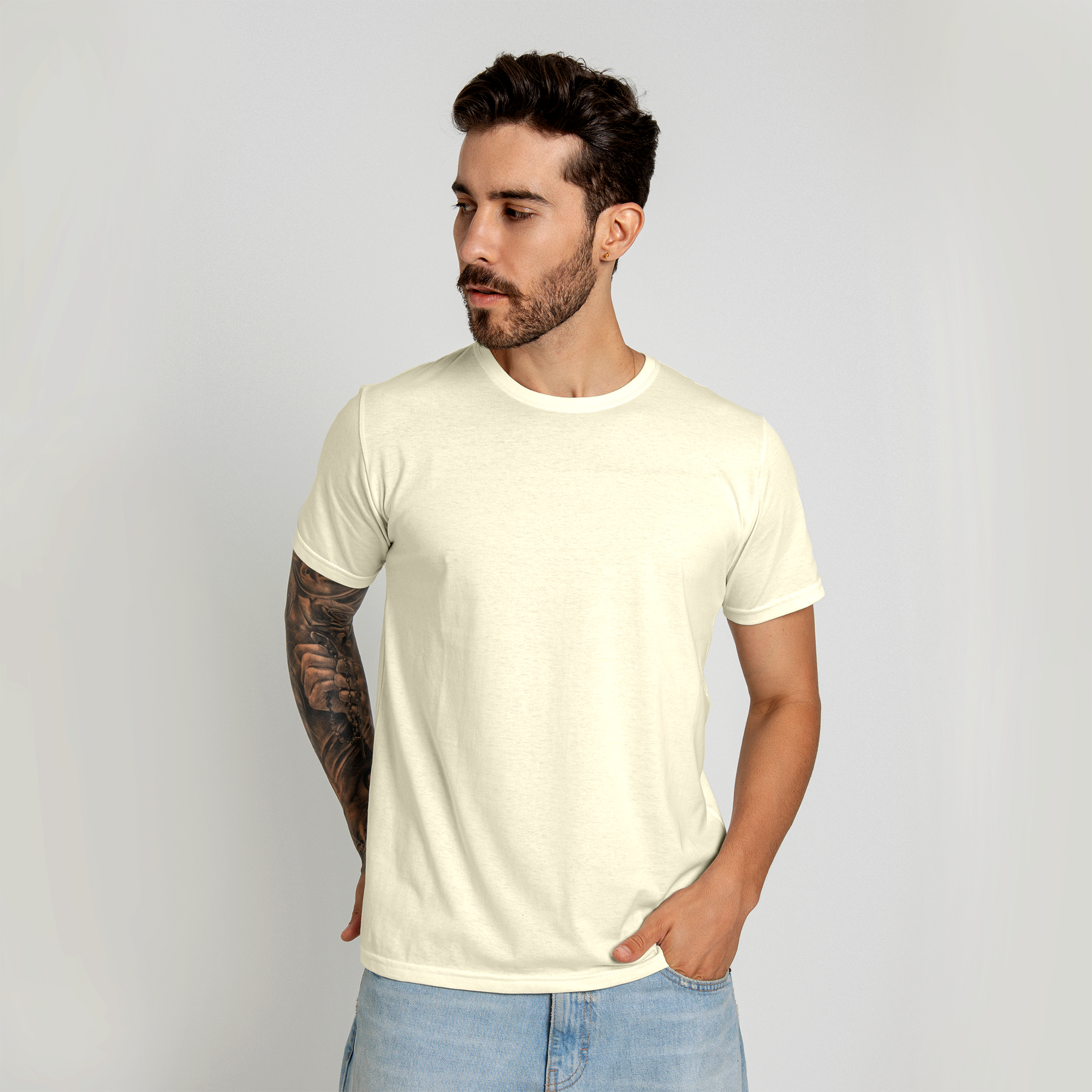 Compre 1 e Leve 2 - Camisa lisa Costarini  100% algodão